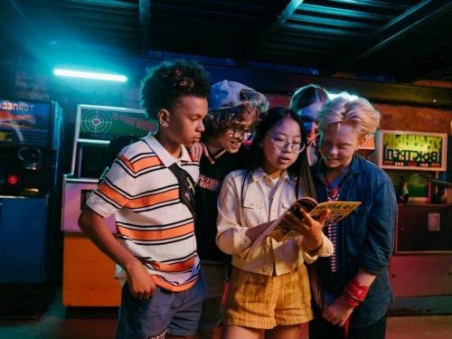 İkizler'in 7. Evi: İletişim Sihirbazı, İlişkilerdeki Fırtına Avcısı