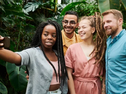 Kuzey Ay Düğümü Kare Lilith: Kaderin Koyu Renkleri ve Aydınlık Yüzleri