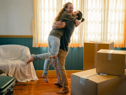 Lilith Karşıt Juno: Kutsal Kadehin Gölgesindeki Savaşçı Kraliçe