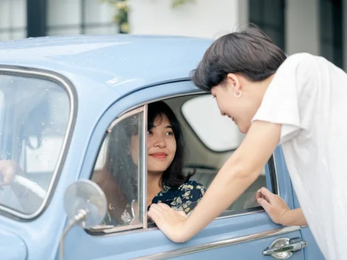 Boğa'da Uranüs: Maddiyatın Radikal Devrimi ve Duyuların Yeni Keşfi