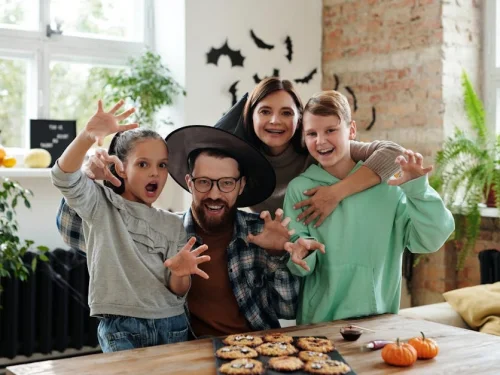 Kova Venüs'lü Birey: Gönül İşlerinde Bir Devrimci ve Duygusal Bir Vizyoner