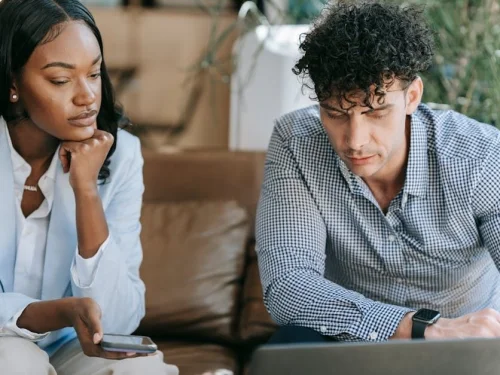 Oğlak'ın Zirvesinde Aşkın İmparatoru: Venüs Oğlak Analizi